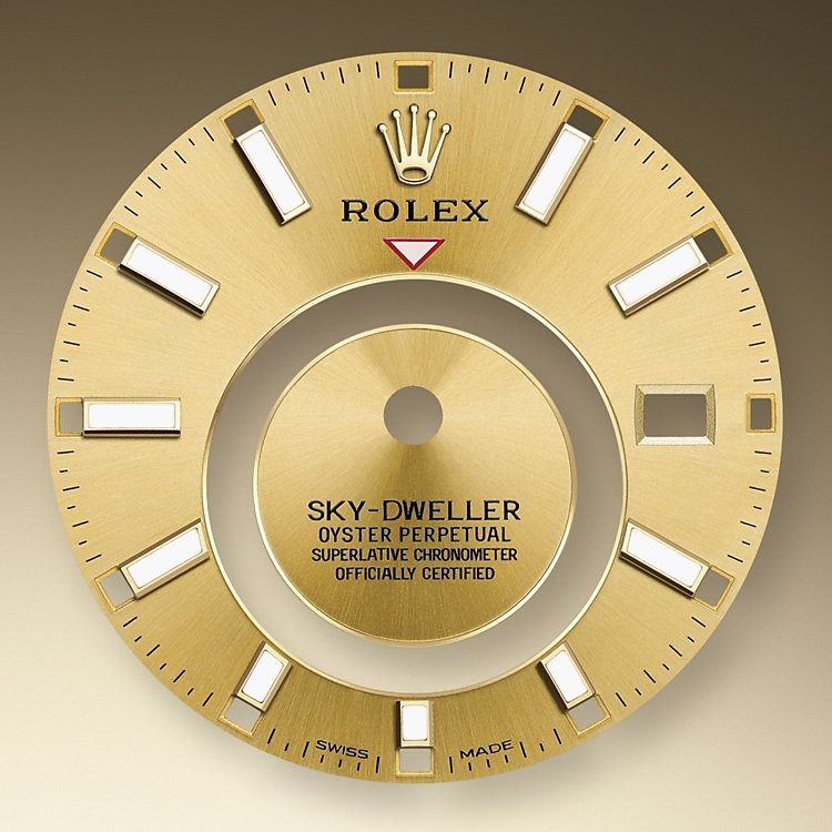 Champagne-colour dial
