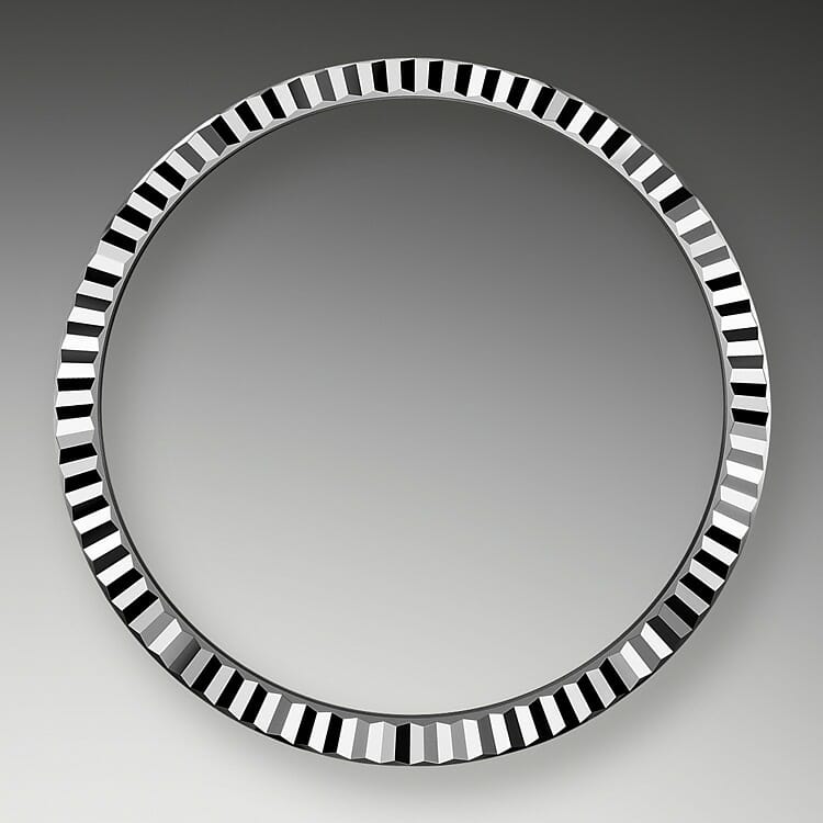 The Fluted Bezel