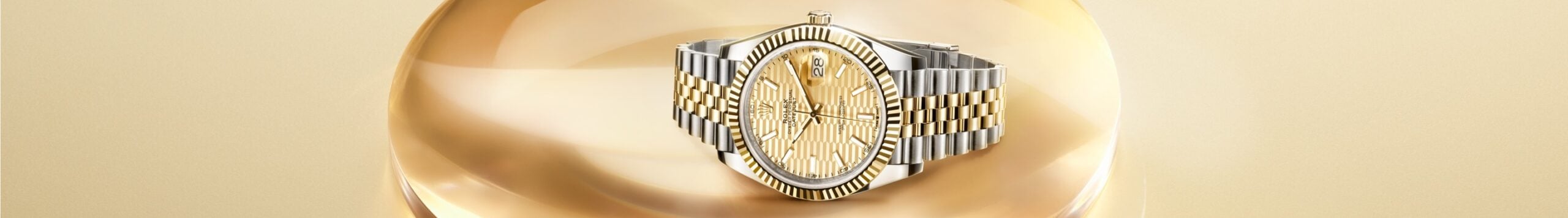 DATEJUST: MAKE A DATE OF A DAY